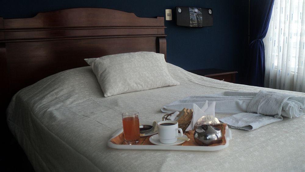 Hotel Monte Carlo Ла Пас Екстериор снимка